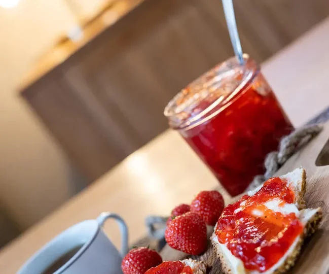 Confiture aux fraises