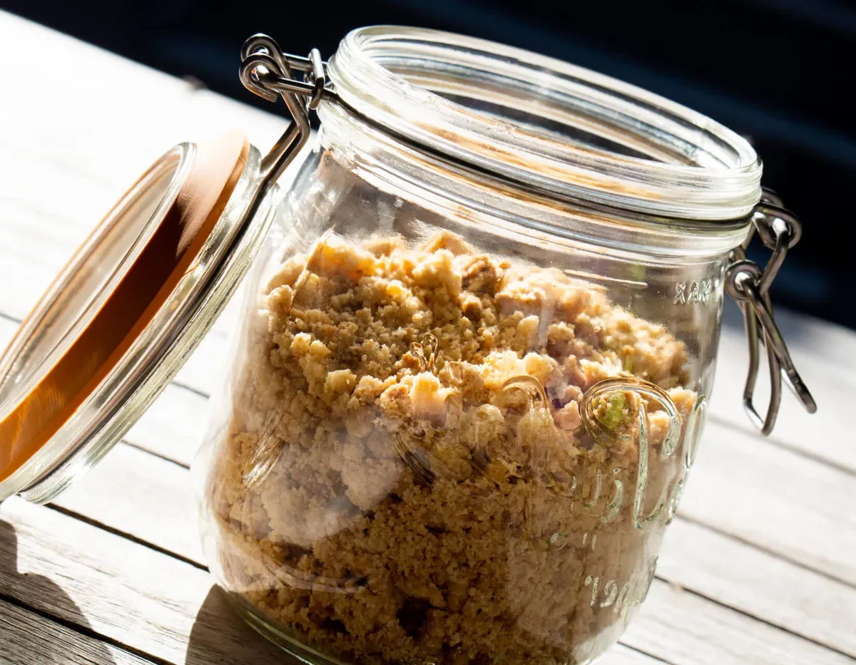 Crumble aux amandes Mallory Gabsi
