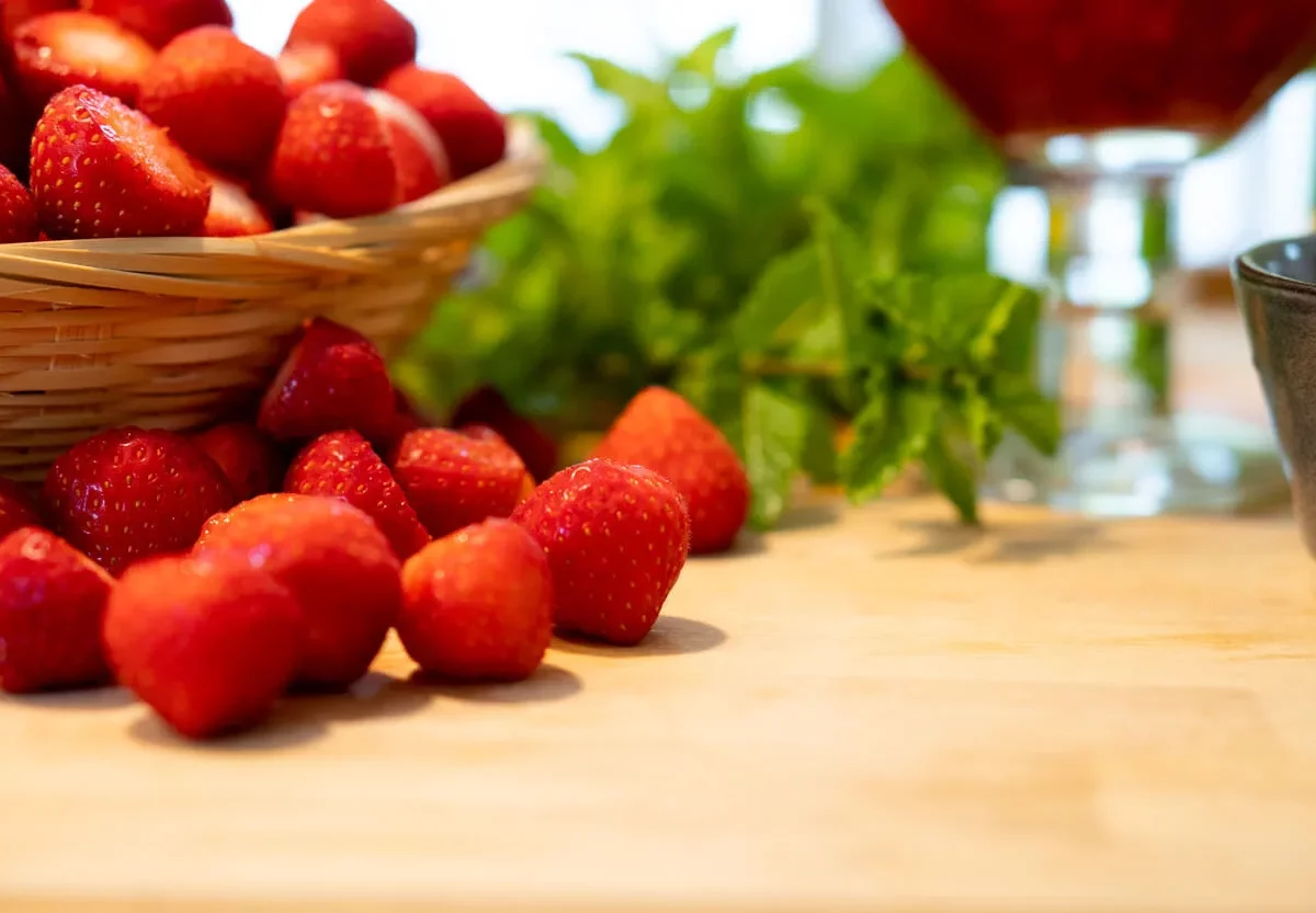 Dans ta fraise mon MojiGin