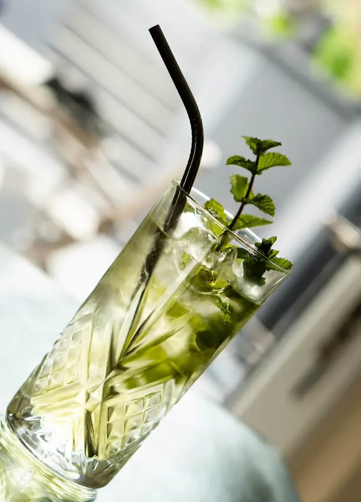 Sirop à la menthe du jardin