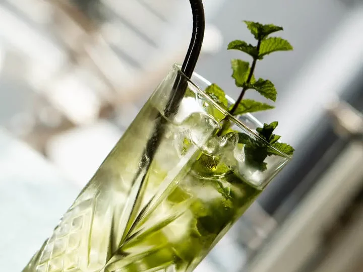 Sirop à la menthe du jardin