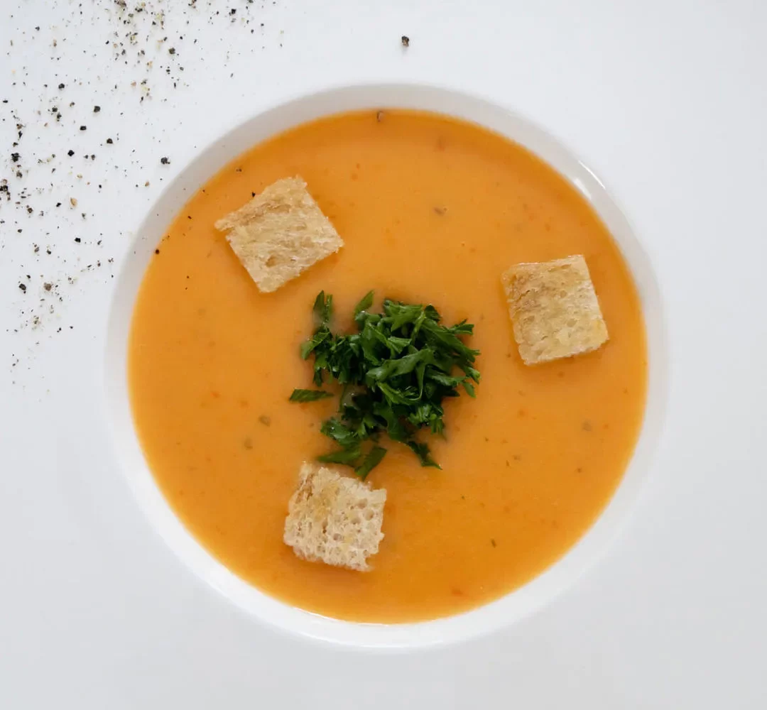 Soupe aux poivrons rouges, Boursin ail et fines herbes